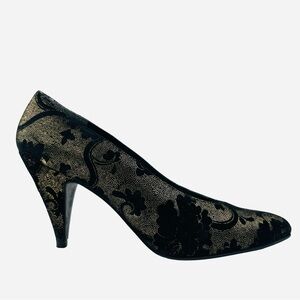 Stuart Weitzman Vintage Black Gold Velvet Floral Heels Party Shoes Size 7.5